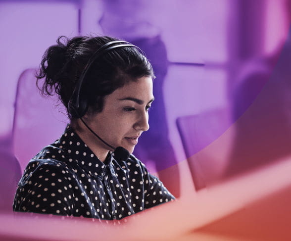 Customer service operative