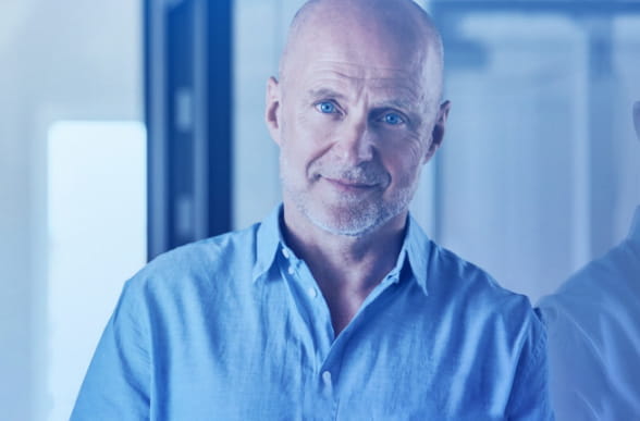 Man wearing blue shirt